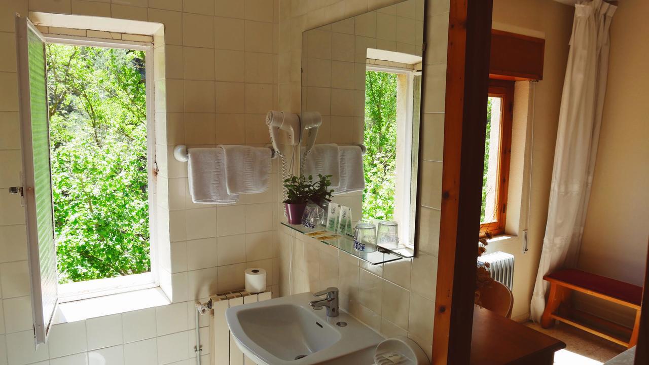 Hotel Balneario De Tus Yeste Exteriér fotografie