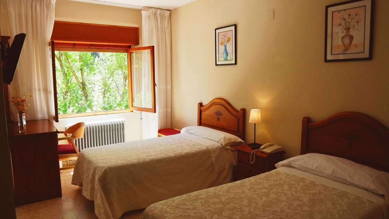 Hotel Balneario De Tus Yeste Exteriér fotografie